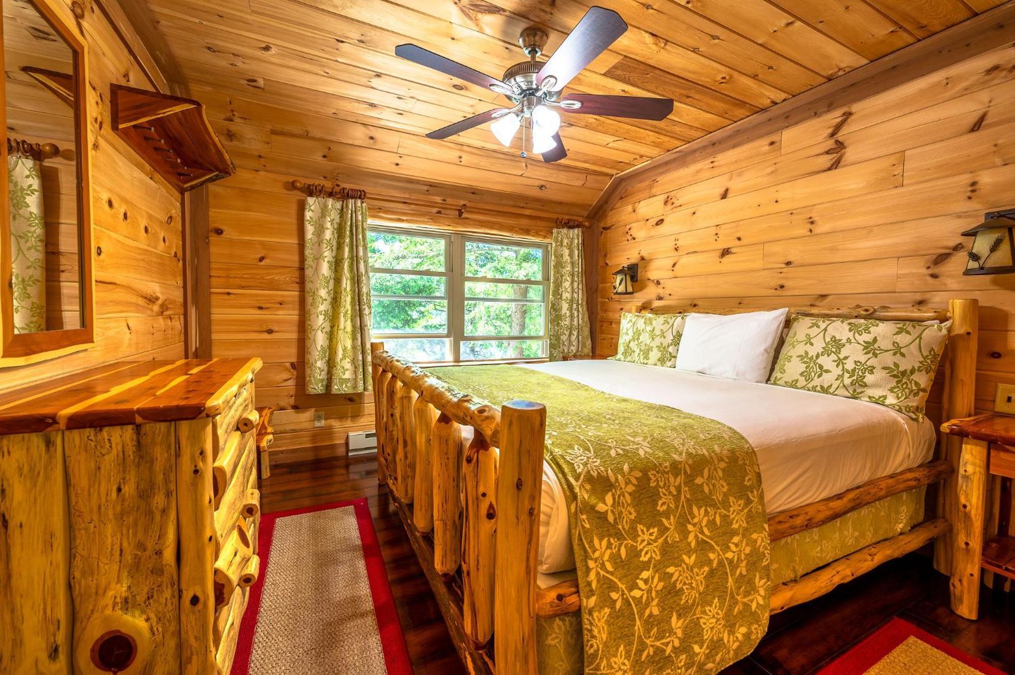 Motel Long Lake And Cottages 외부 사진