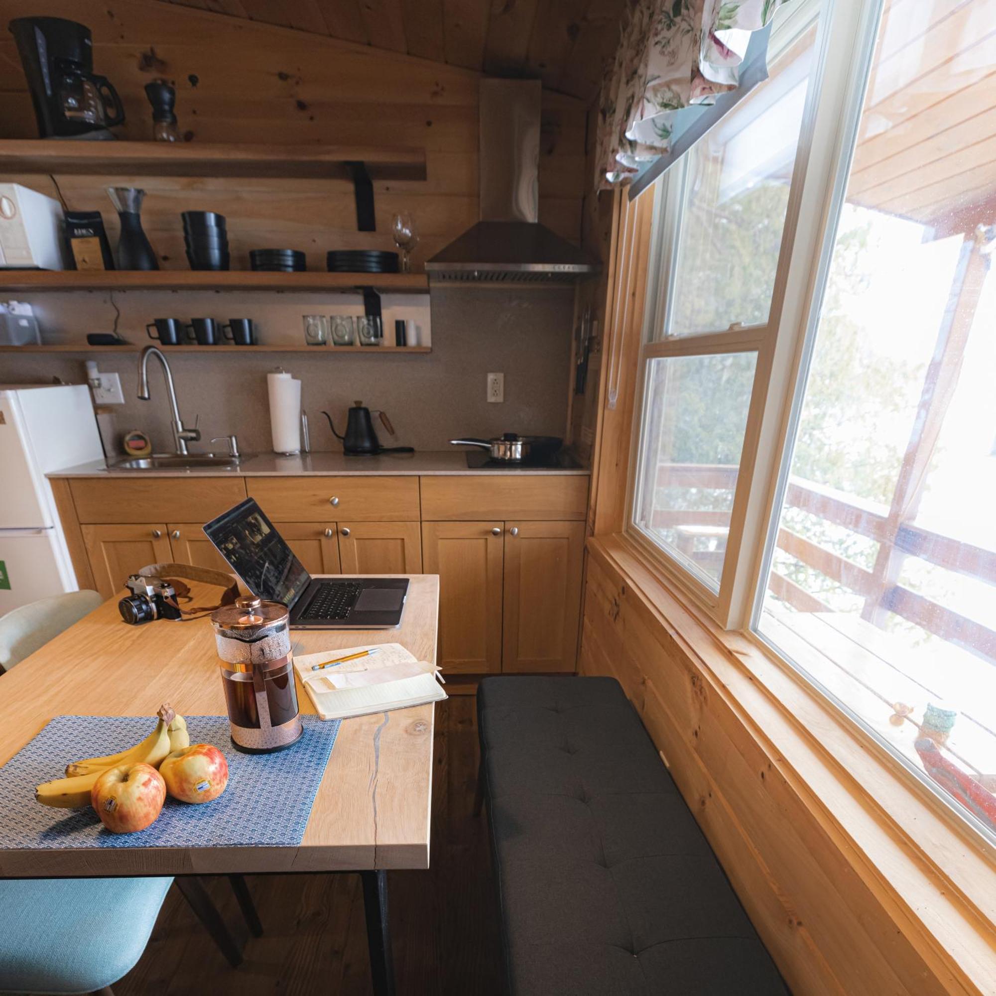 Motel Long Lake And Cottages 외부 사진